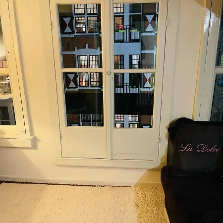 Redlightdistrict Chinacitycentre Partypalace B&B 4*