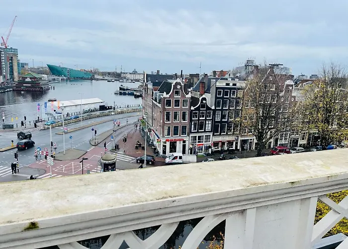 Nocleg ze śniadaniem Redlightdistrict Chinacitycentre Partypalace Amsterdam