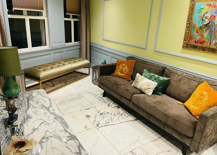 Nocleg ze śniadaniem Redlightdistrict Chinacitycentre Partypalace 4*