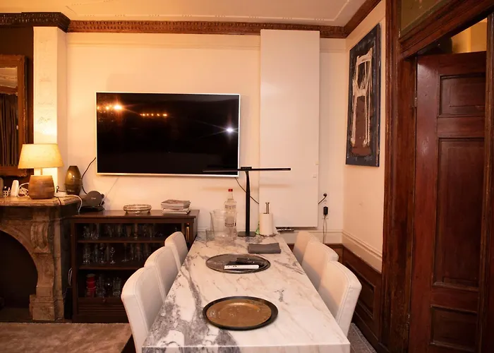 Nocleg ze śniadaniem Redlightdistrict Chinacitycentre Partypalace Amsterdam