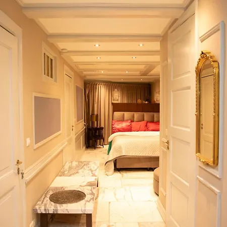 Redlightdistrict Chinacitycentre Partypalace Bed & Breakfast 4*